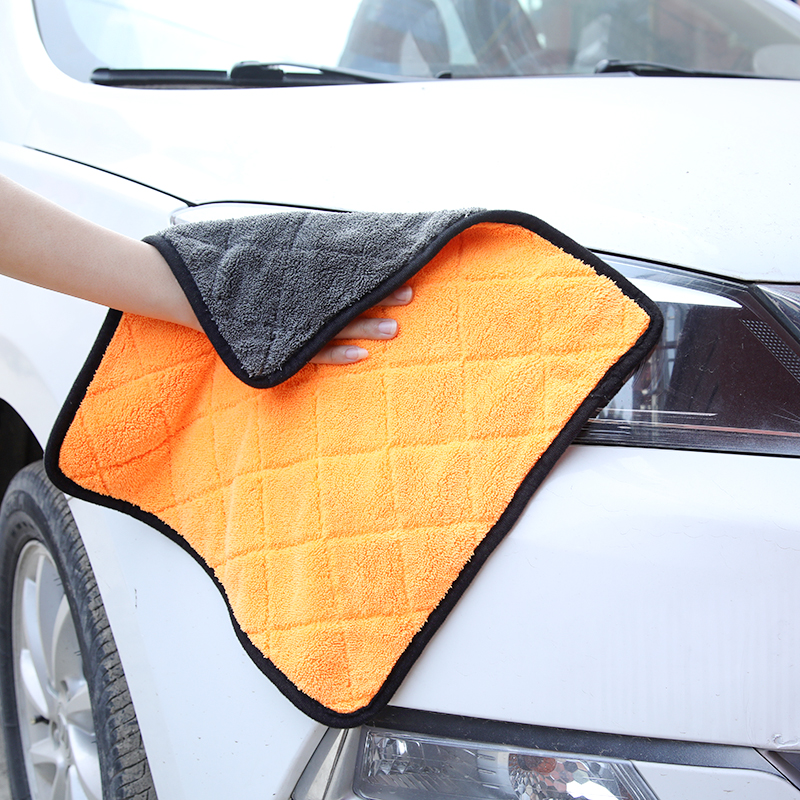 Heavy-Duty Dual Side Auto Cleaning Cloth with Fast Drying Properties