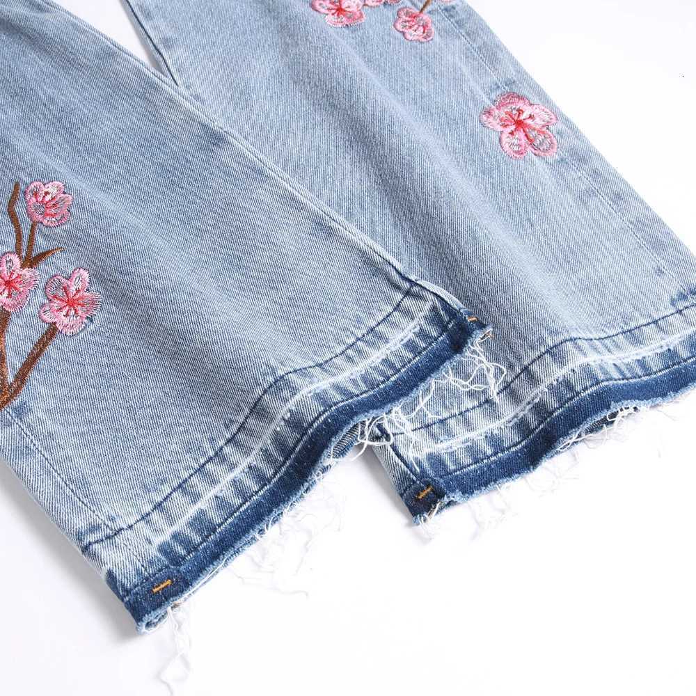 Men Flower Embroidery Denim Jeans Streetwear Light Blue Boot Cut Pants Sakura Design Released Hem Ripped Flared Trousers X250718