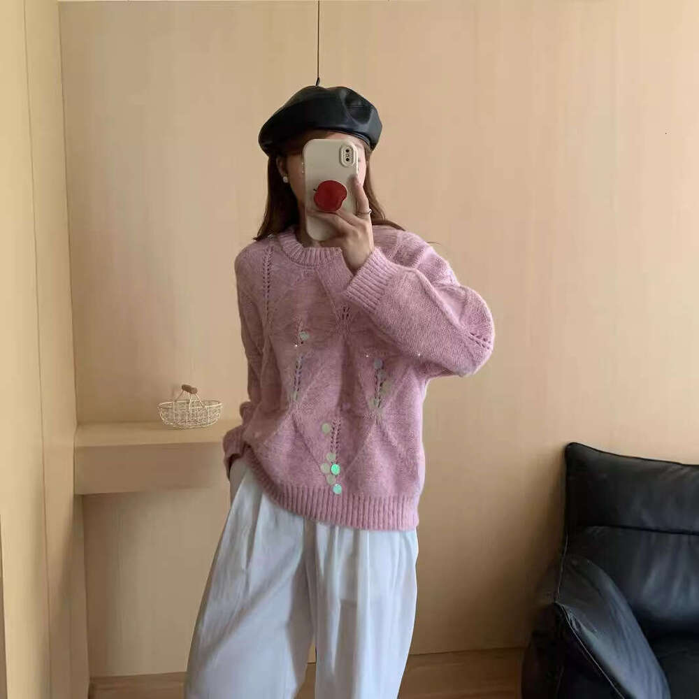 French Style Sequin Hollow Soft Sweater Knitwear For Women Autumn Winter Heavy Craft Design Niche Lazy Loose Top B5