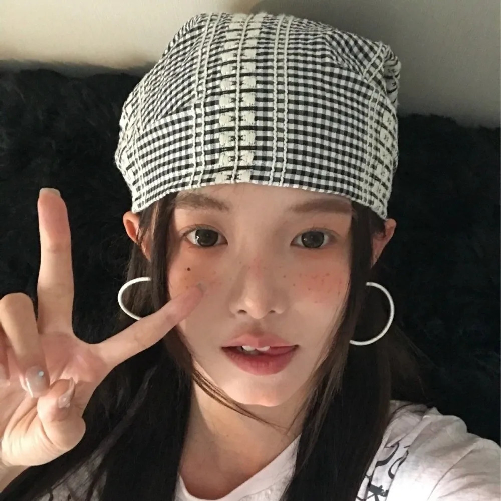 Vintage American Headscarf Hat Plaid Y2k Strappy Bandana Cap Spring Summer Style Beanie Hats Women Men 250712
