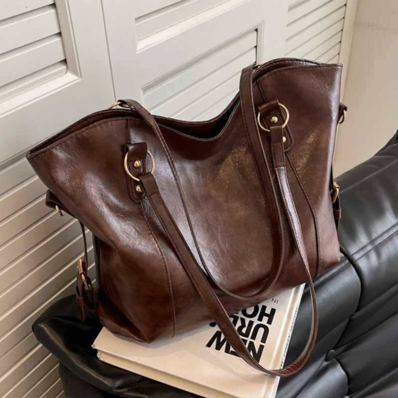 Large Capacity Shoulder Bags for Women Fi Hobo Shopper Bag Solid Color Soft Leather Crossbody Handbag Lady Travel Tote Bags Y250718