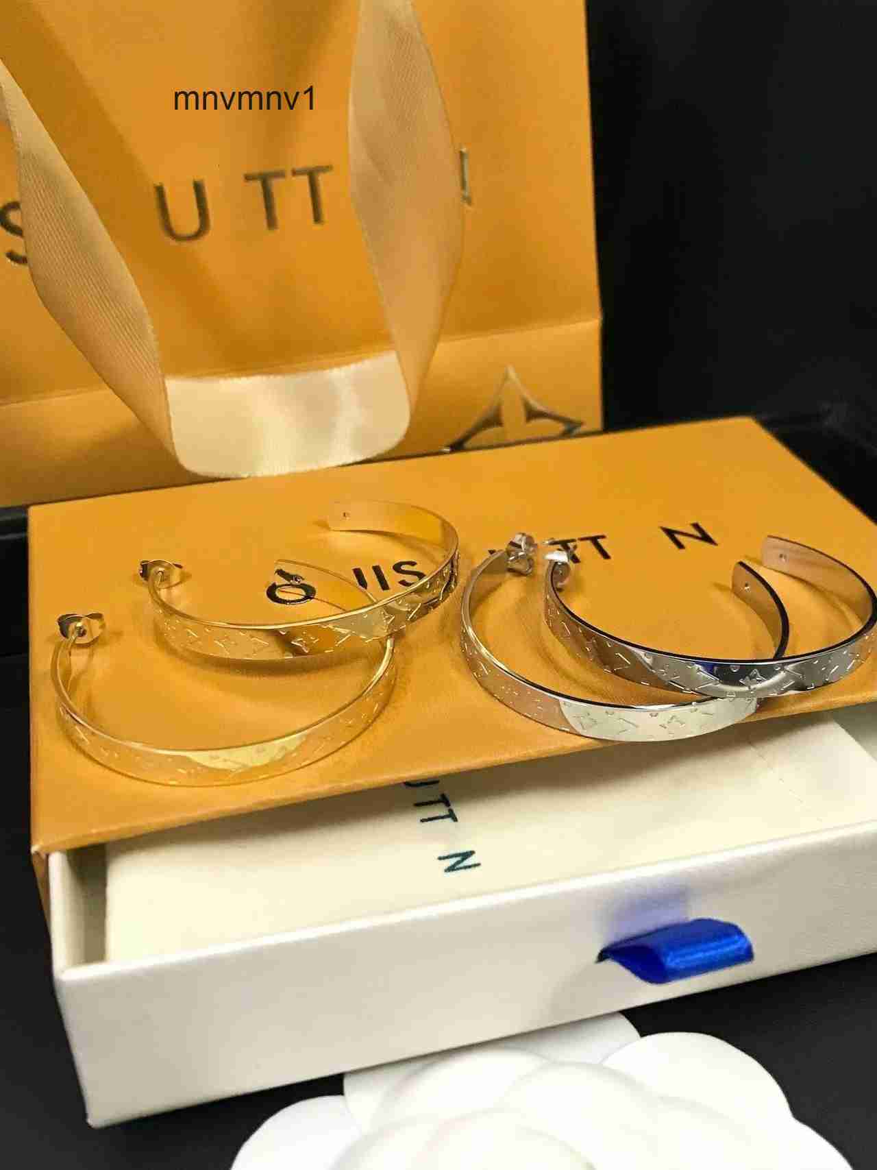 lvearring designer earrings for woman Simple Fashion Jewelry earrings designer Party High Quality Eternity C KDX4 louisliness vuittonliness