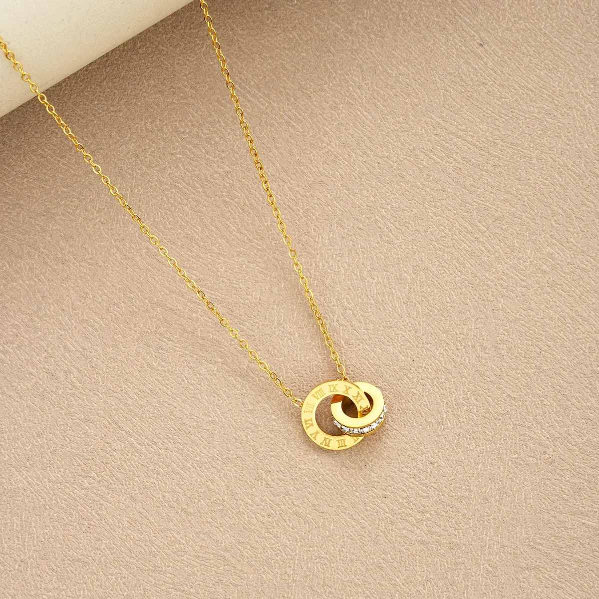 4Pcs/Set Gold Color Stainless Steel Crystal Necklace Bracelet Earrings for Women Interlocking Circles Roman Numbers Jewelry Sets 250715