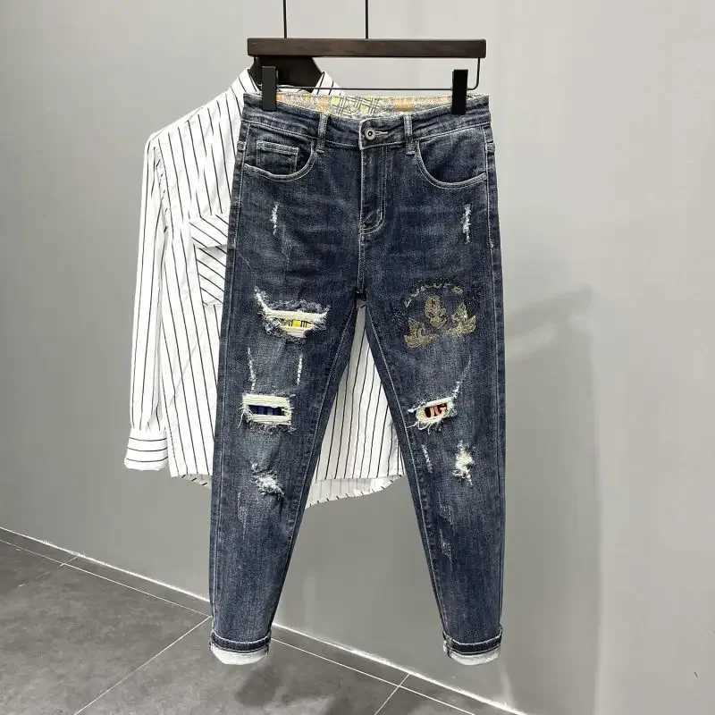 Tapered Jeans for Men Ripped Black Trousers with Holes Torn Man Cowboy Pants Broken Classic Clothes Y2k 2000s High Quality Kpop X250718