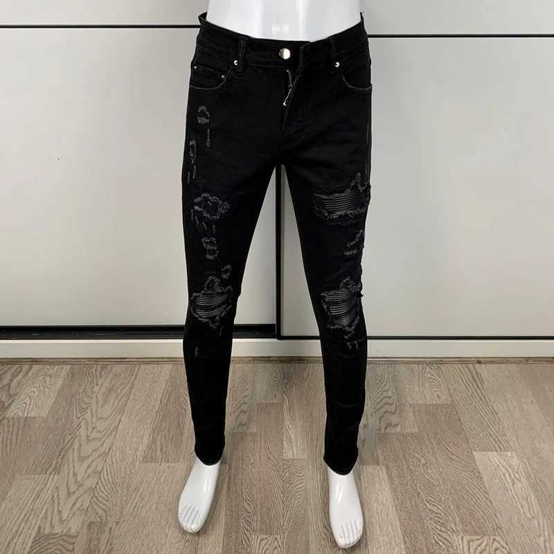 Street Fashion Men Jeans Black Stretch Skinny Fit Ripped Jeans Men Punk Trousers Leather Patched Designer Hip Hop Brand Pants X250718