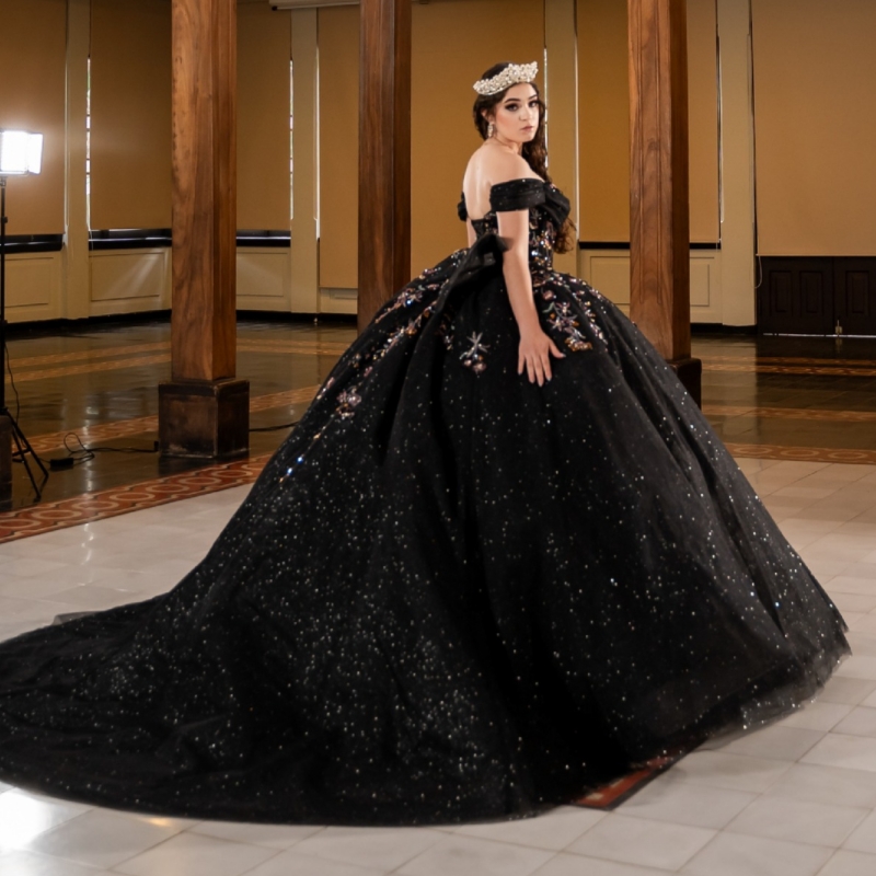 Black Shiny Quinceanera Dresses Ball Gown Off The Shoulder Sequin Applique Lace Beading Tull Party Birthday Sweet 16 Dress Vestidos 15 Anos