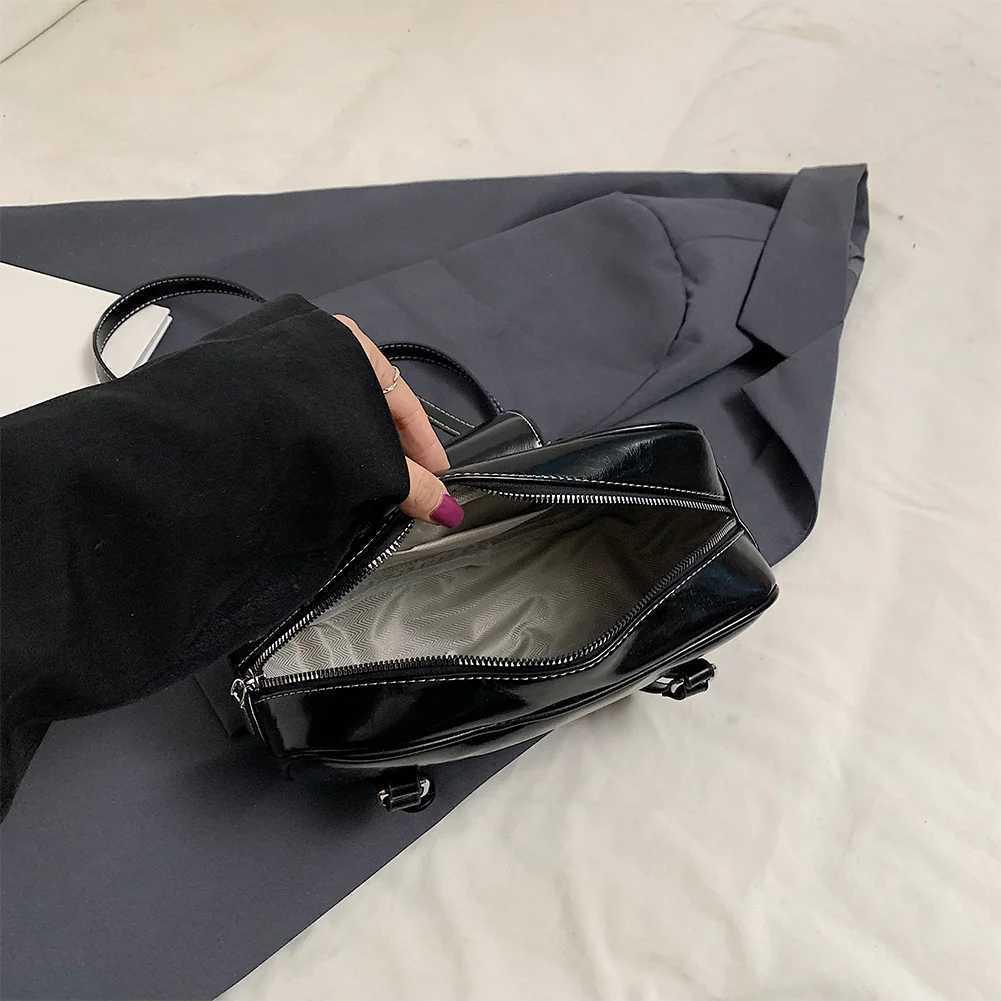 Underarm Bag PU Leather Zipper Closure Shoulder Bag for Women with Inner Pockets Handbag Tote Bag for Work Travel Y250718