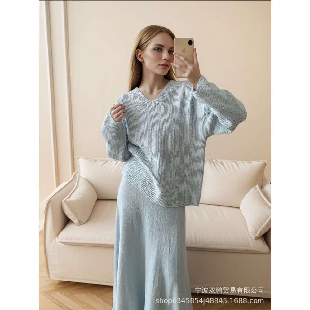 Loose Knit Set For Women Autumn Winter New Round Neck Sweater + Mermaid Skirt B5