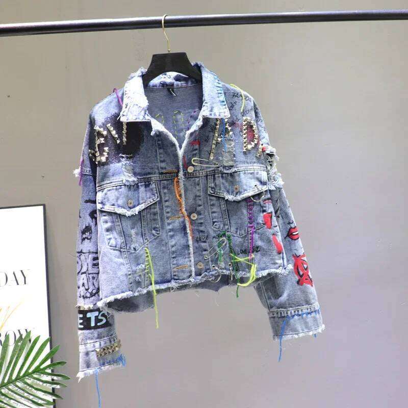 Fashion Rivet Beading Tassel Letter Graffiti Denim Women Loose Short Outerwear Holes Long Sleeve Jeans Jacket Coat Female