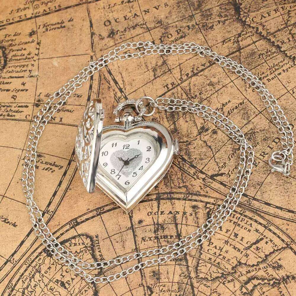free shipping Stylish romantic heart-shaped dia quartz women's necklace pocket watch souvenir gift for girls free shipping