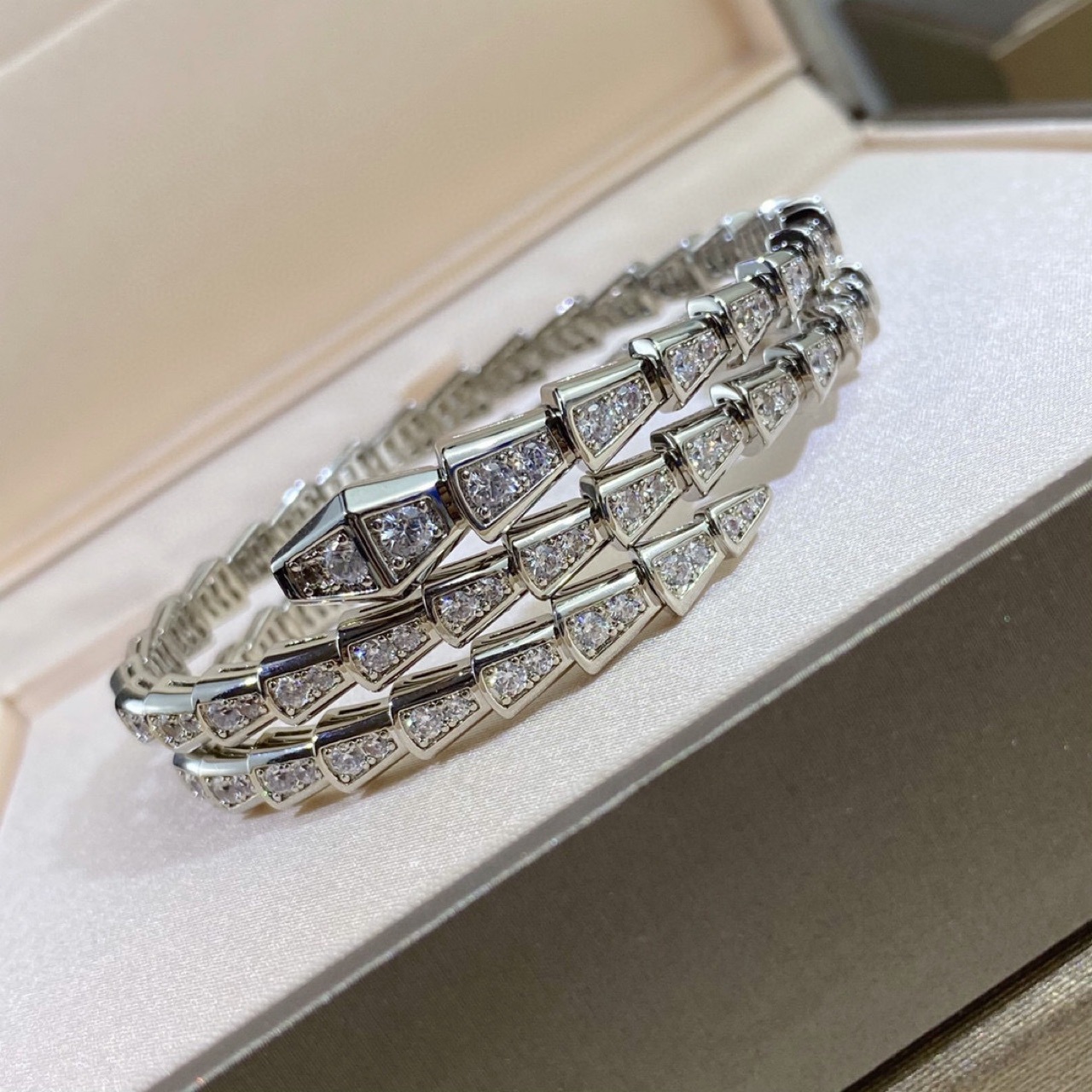 Customization 18K White Gold Plated Moissanite Diamond 925 Silver Three Rounds Encrusted Snake Bracelet Luxury Bracelet