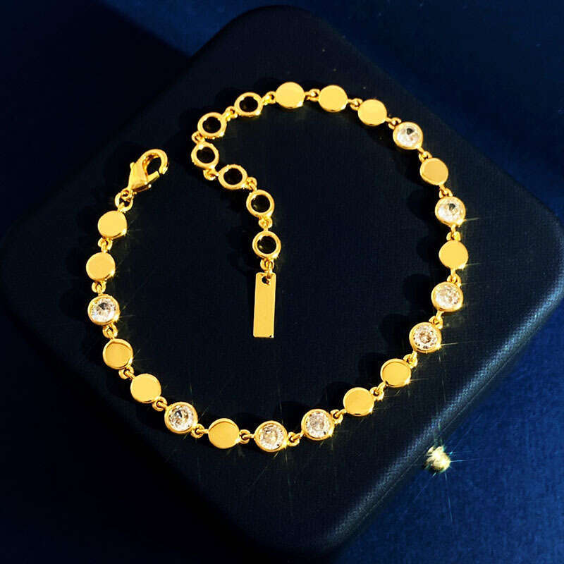 Kendall Jenner Style Jewelry for Women Versatile Personality Fashion Light Inlaid Dia Geometric Round Simple Elegant Bracelet