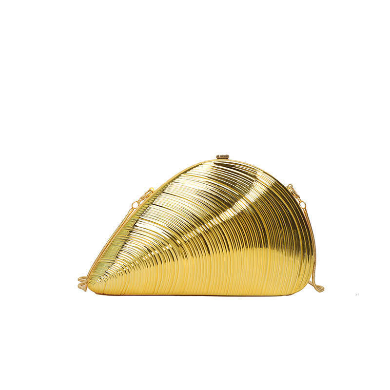 Fashionable and Unique Creative Gold Shell Acrylic Niche Design High-end Feel Clutch Evening Crossbody Bag