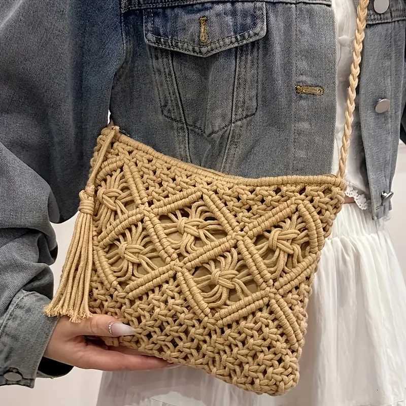 1pc Boho Chic Handwoven Shoulder Bag for WomenHandwoven Cotton with Zipper Tassel DetailsBeach Bagfor TravelCasual Outings Y250717