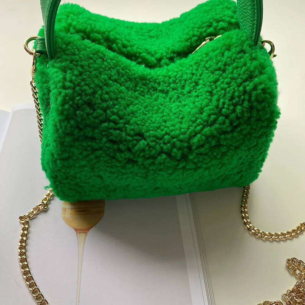 Lamb wool women's green lady's hand Wool Women's lunch box Hong Kong Style soft leather bag