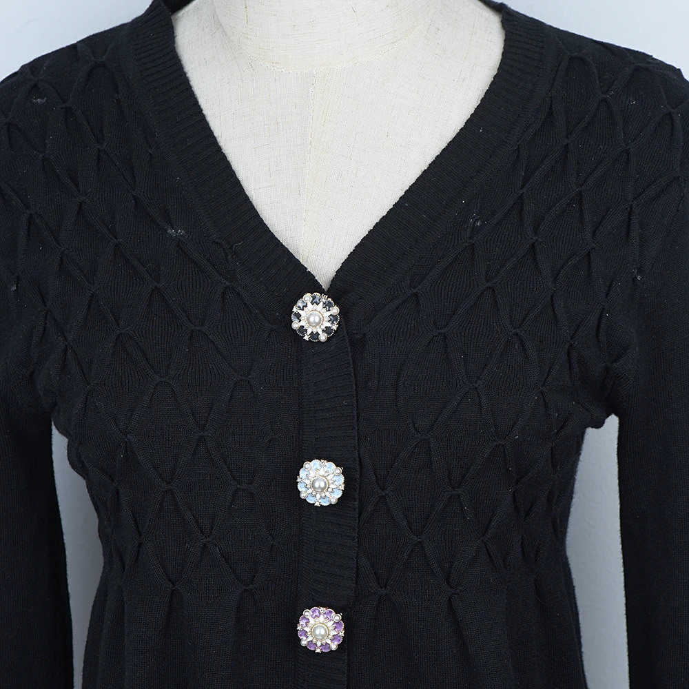 ICEYY2pcslot CC pearl Cufflink Button Covers For Shirt Blossom Clip Sleeve Buttons Fashion Girls Gifts Tux Cufflinks 250715