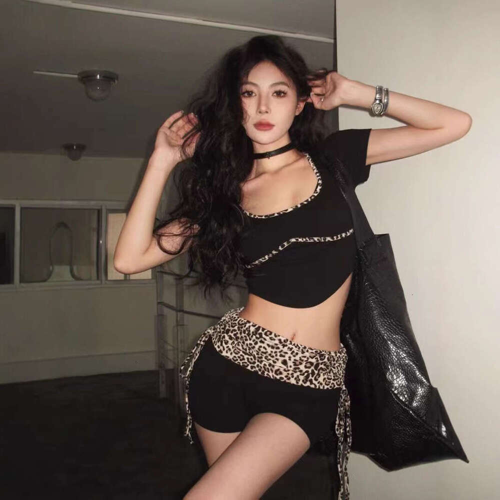 Summer Pure Desire Sweet Cool Hot Girl Leopard Print Patchwork T-Shirt Top + Low Waist Tie Shorts Two-Piece Set For Women B5
