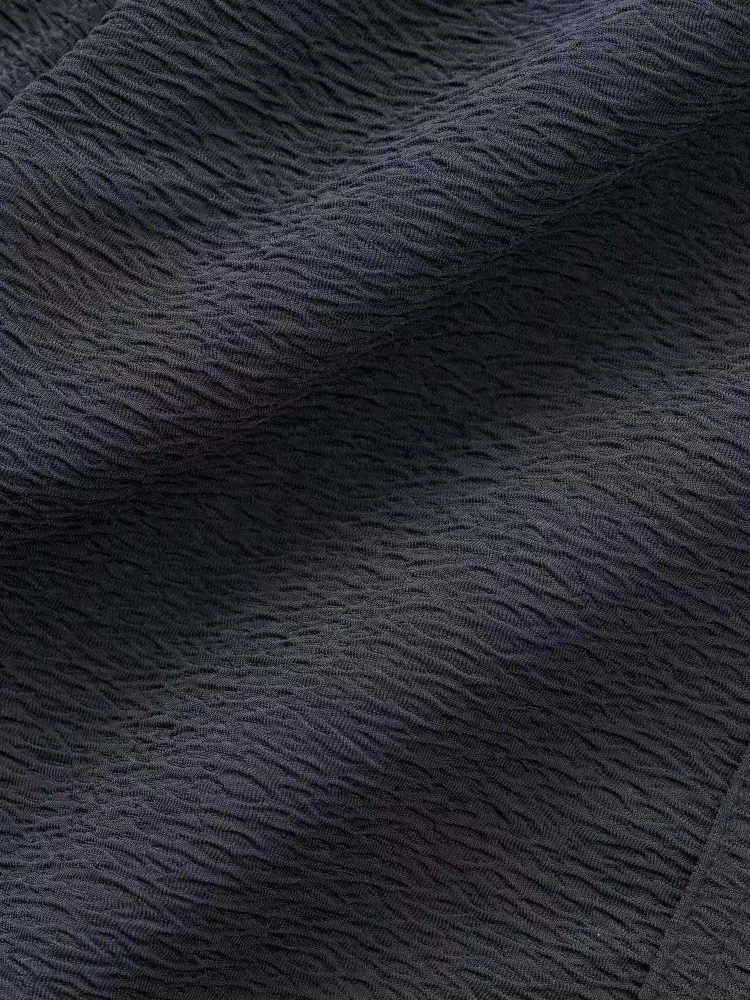 Men s Lightweight Breathable Shorts Stylish Solid Color Athletic Shorts with Multiple Pockets for Outdoor Activities and W250718