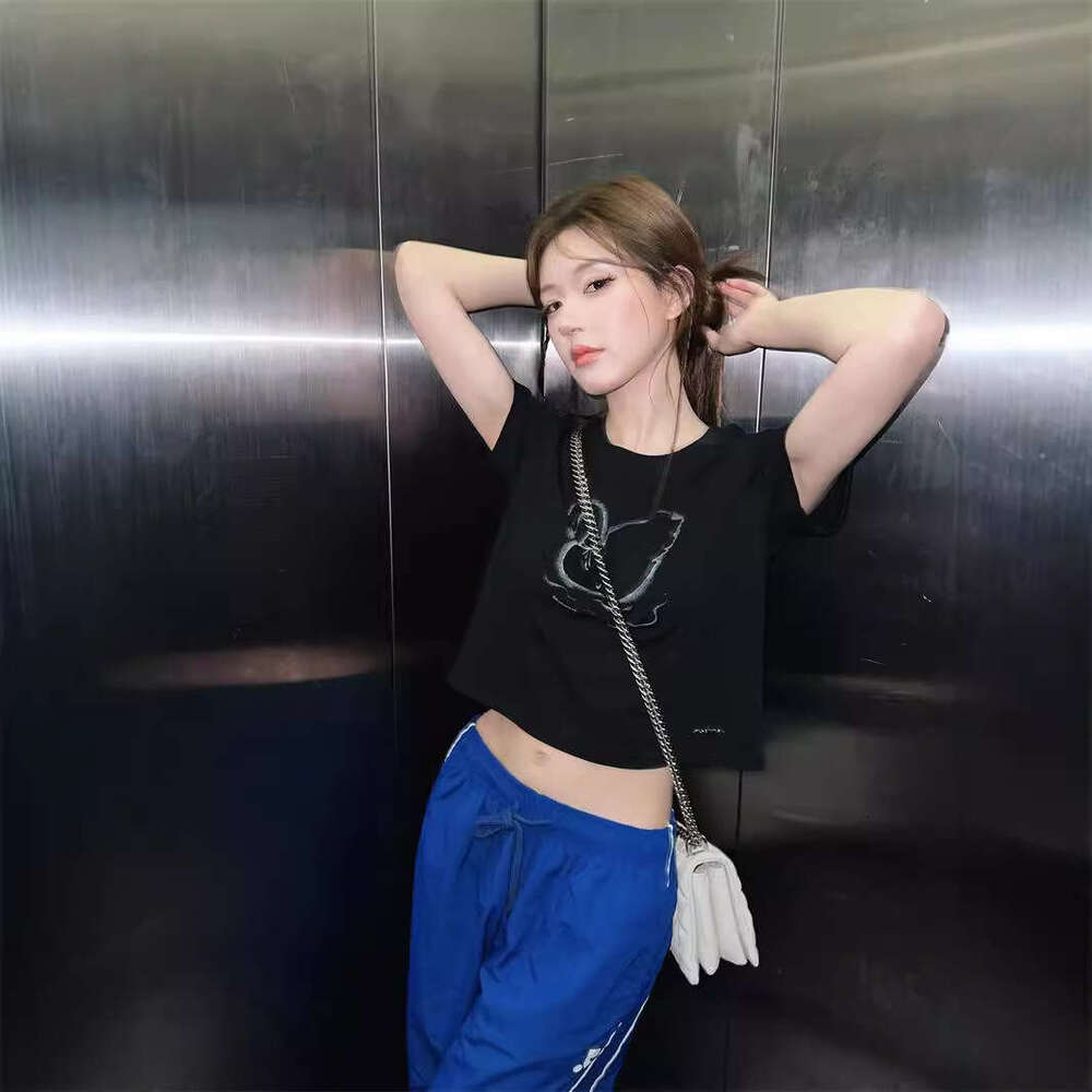 Let Me Shine Zhao Lusi Xu Yan Same Style Swan Pattern Black Short Sleeve T-Shirt Women Slim Fit Crop Round Neck Top B5