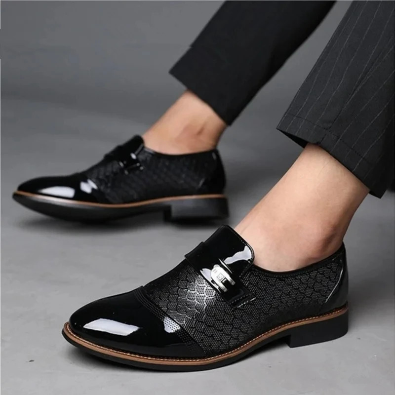 Genuine Men Dress Shoes Oxfords Brogue Lace Up Italian Mens Casual y Moccasins Loafers 250717