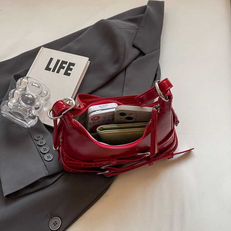 52 Versatile Tote Bag Womens Korean Edition Instagram Trendy Large Capacity Underarm Bag 2024 Summer Luxury Shoulder Bag Y250718