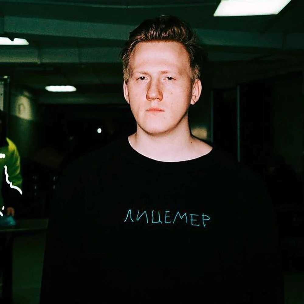 Harajuku Streetwear Oversized Mens Hooded Pullover DK Face Mask Graphic Print Hoodies Sweatshirts Hip Hop Aesthetic Tops Goth Y2k XJ250714