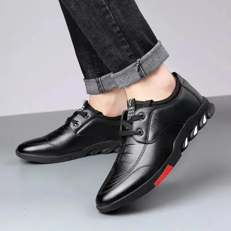 Mens Casual Leather Shoes Spring Mens Shoes Comfortable Slip-on Work Shoes Male Soft Non-slip Loafers Summer Flat Shoes 250717