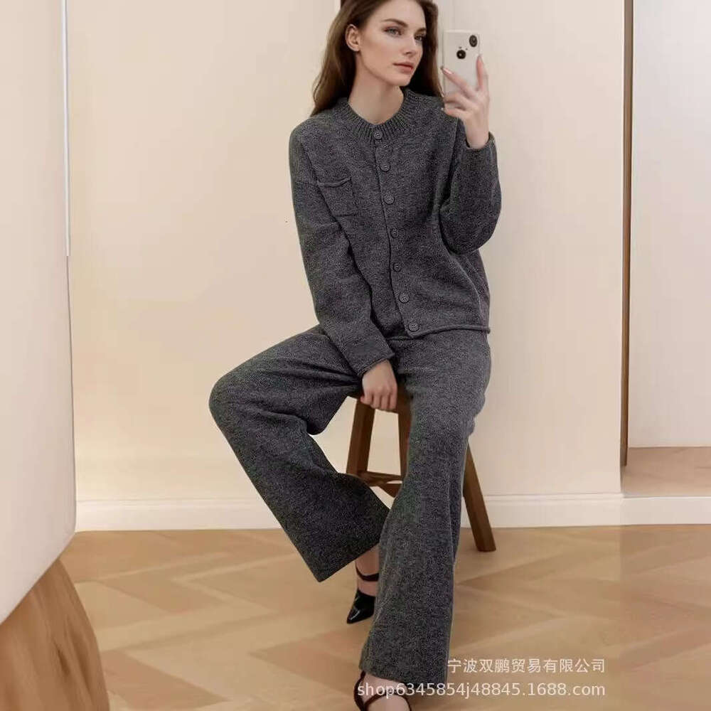 Autumn Winter New Loose Knitted Suit For Women With Zipper Cardigan Sweater + Wide-Leg Pants B5