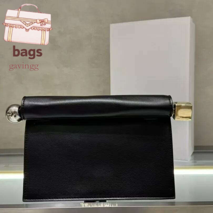 Designer Handbag Womens Shoulder Bag Elegant Genuine Sheep Leather Bag Round Clutch Bag Evening Bag With Chain Strap Top Quality Flap Bag 28Cm 847