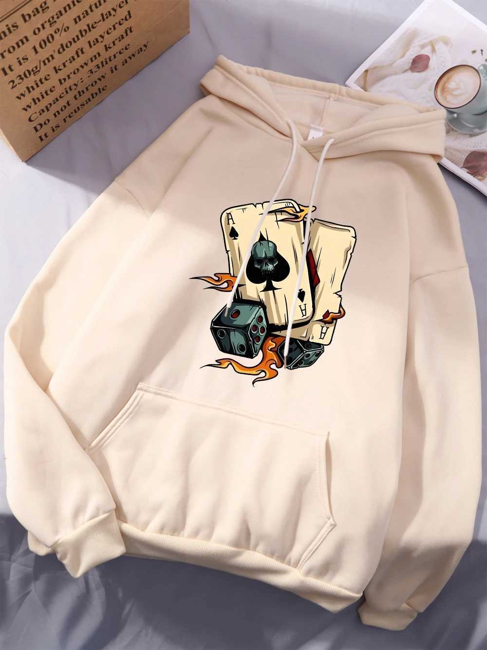 Skeleton Dice Card Printing Hoodies Womens Comfortable Loose Sweatshirts Casual Soft Pullovers Winter Fce Warm Womans Clothes XJ250717