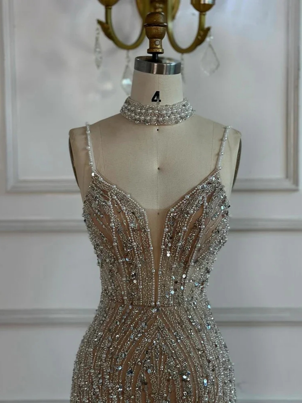 Modern Sequins Mermaid Evening Dress Beaded Pearls Spaghetti Strap Sleeveless Prom Gowns Floor Length Formal Dresses Customized