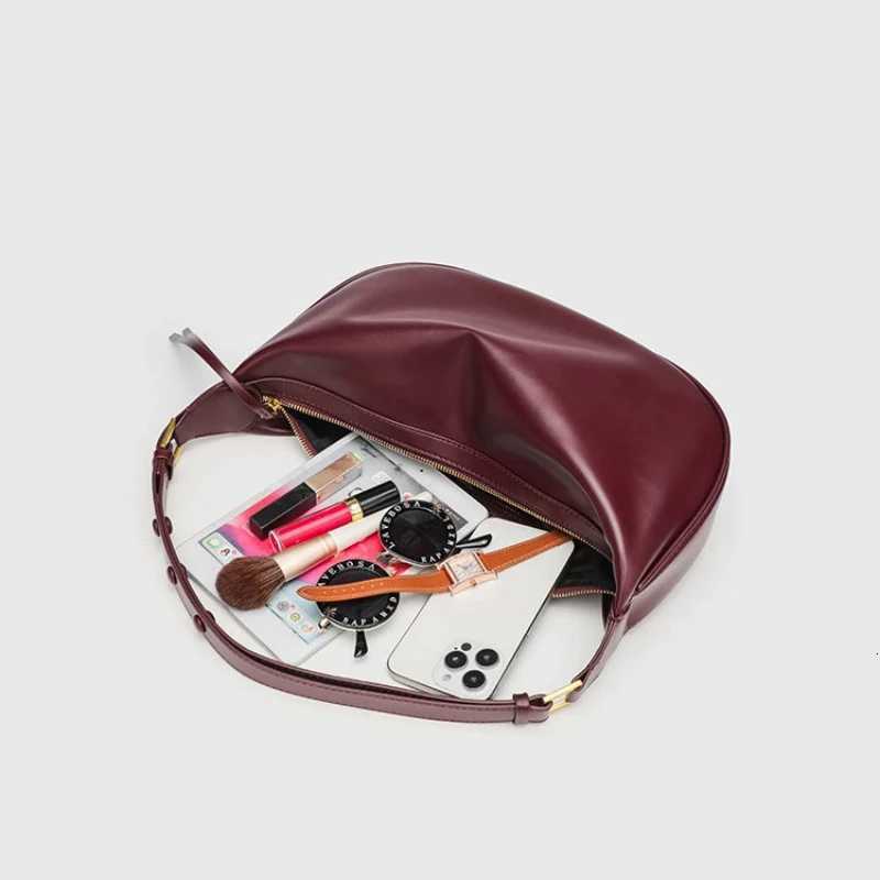 Red Large Capacity Dumpling Armpit Bag for Women Reliable Shoulder PU Leather Crossbody Trendy Purse Handbag Bag Y250718