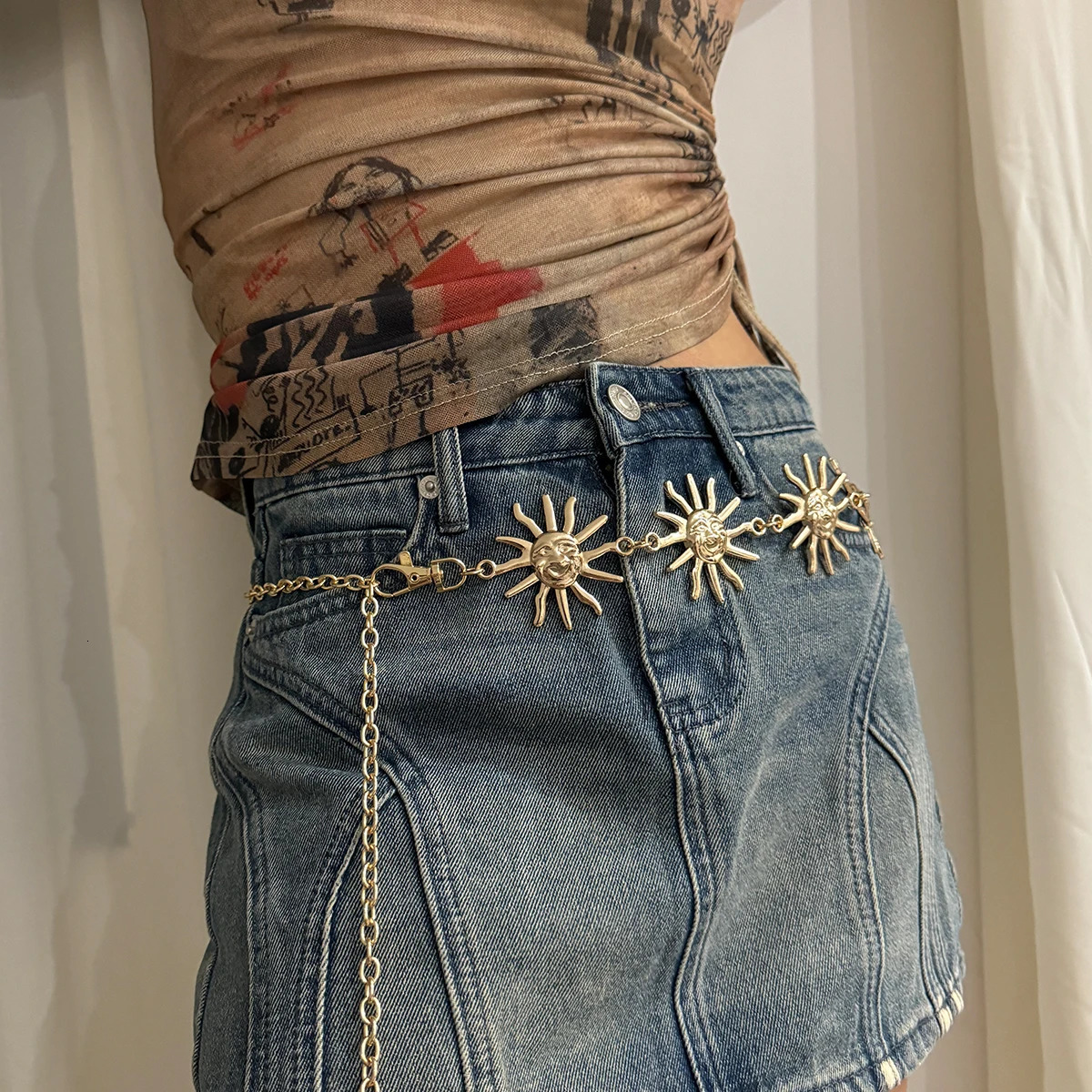 Punk Hip Hop Style All-match Waist chain sun Vintage Metal Womans Belt For Dress Moon High Waist Chain Belt for Women 250715