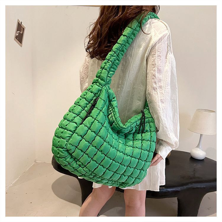 Foreign Trade Wholesale Women's Pleated Cloud Designer Bag Korean Version L Size Handbag Large Capacity Cotton Crossbody Bag Shoulder Bag