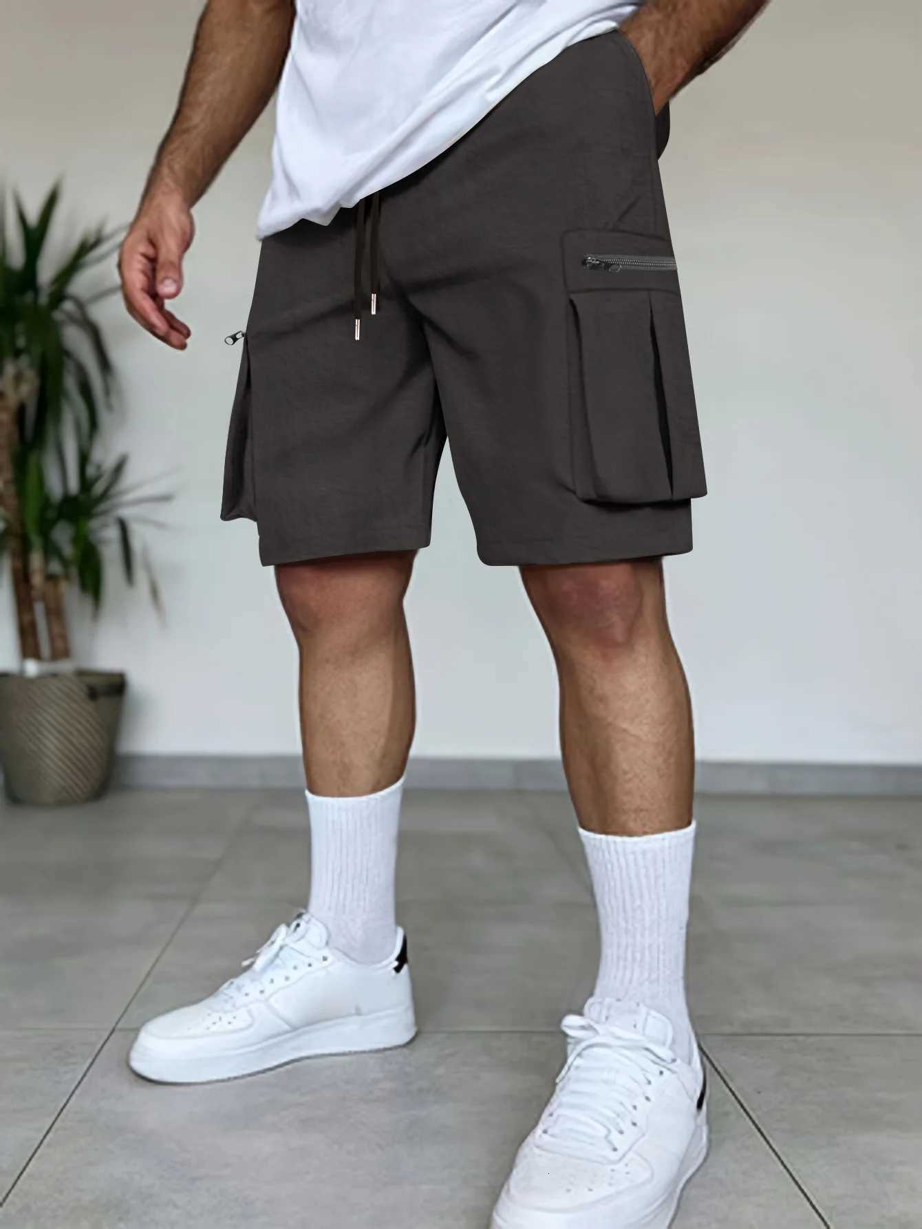 2025 Summer New Style Hot Sell Solid Color Short Mens Casual Department Beach Shorts More Pocket Cargo Light Five Minute Pants W250718