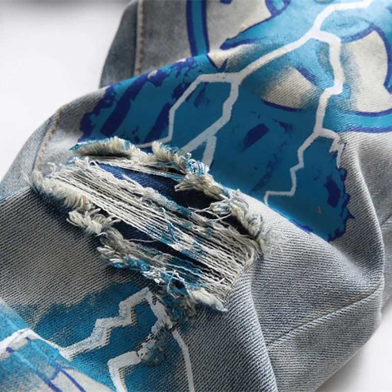 Men Print Jeans Streetwear Letters Lightning Painted Stretch Denim Pants Vintage Blue Ripped Buttons Fly Slim Tapered Trousers X250718
