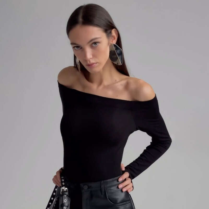 Autumn Basic Simple Solid Color Off-Shoulder Base T-Shirt New Style Elegant Top B5