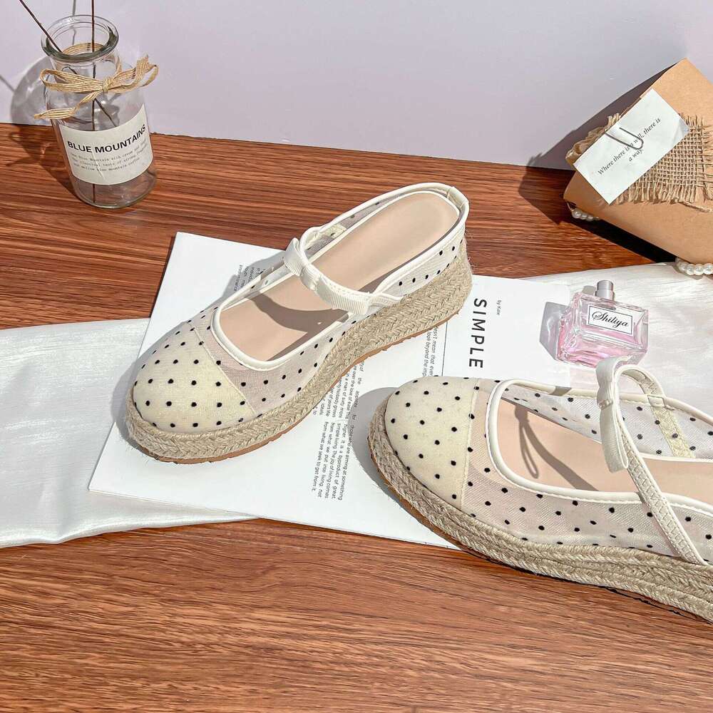 Su Yinyin Summer New Fashion Woven Hemp Rope Thick Sole Single for Women Mesh Breathable Closed-Toe Shoes Women's Style 2025