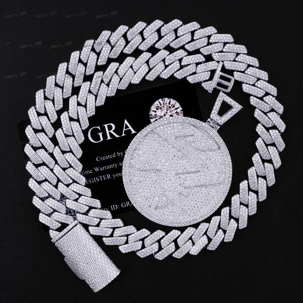 Qianjian Custom Personalized Jewelry 925 Sterling Silver Gold Plated Hip Hop VVS Moissanite Iced Out Moissanite Pendant