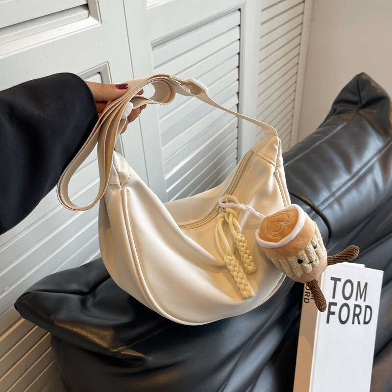 Large Capacity Single Shoulder Crossbody Crescent for Women 2024 New Spring Summer Casual Versatile Dumpling Nylon Commuter Bag