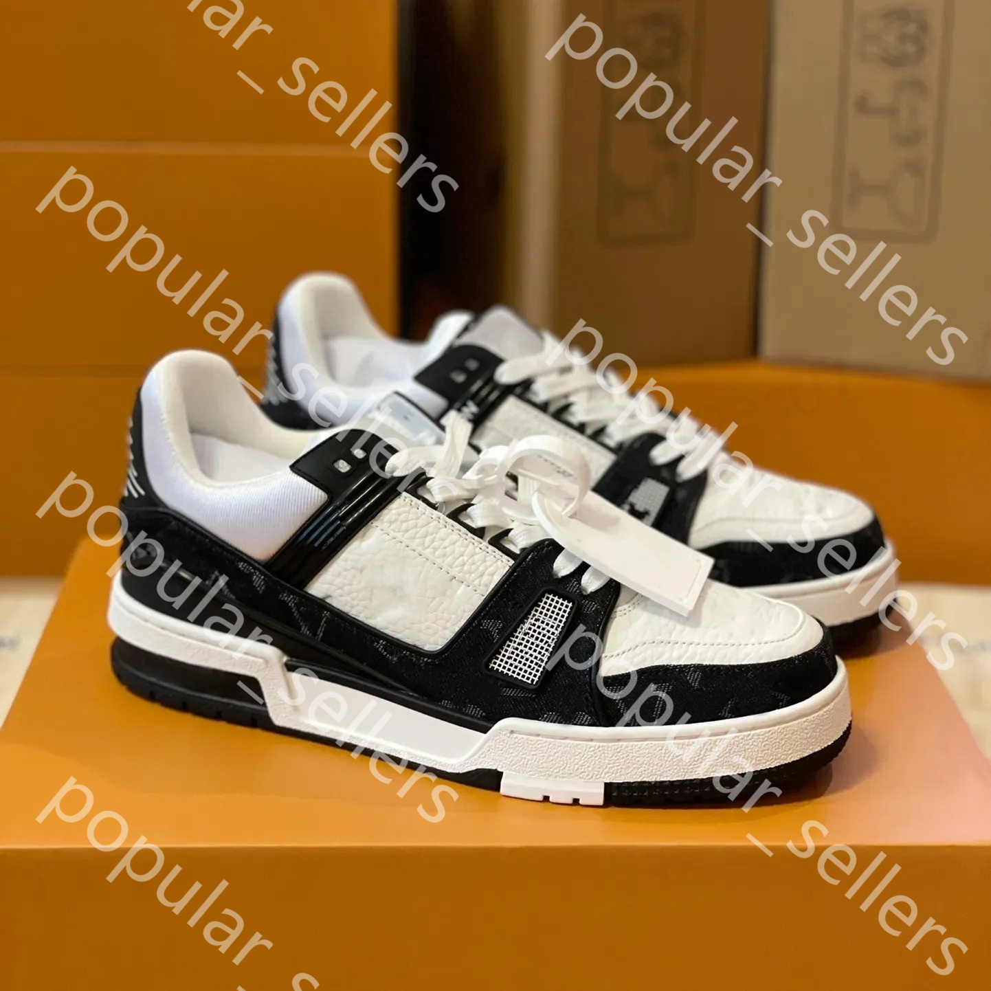 Designer Casual Shoes Embossed Sneaker White Black Luxury Leather Sneakers Trainers Womens Vintage Classic Mens Sports Sneaker