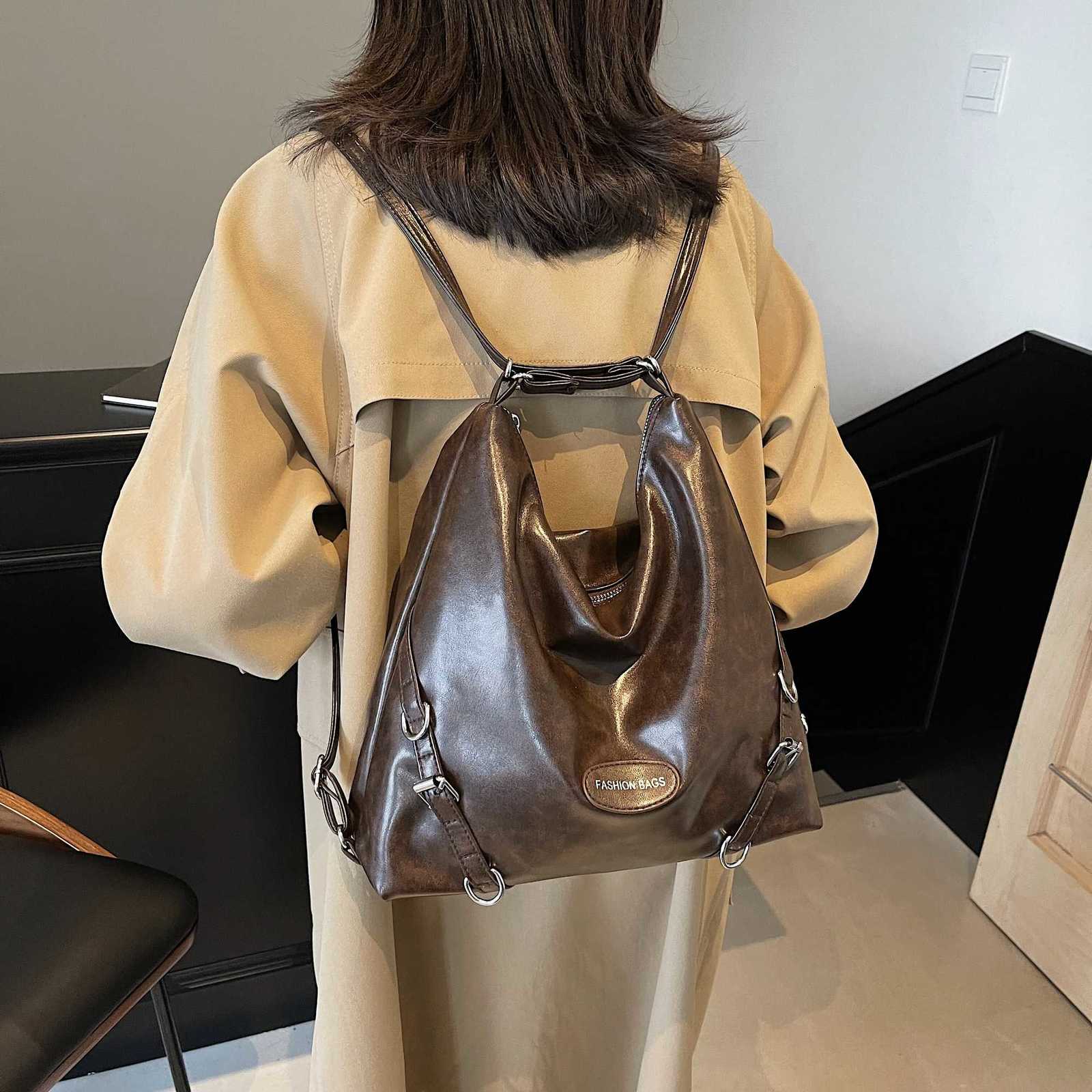 Leisure Commuting Large Capacity Mens Backpack 2024 New Autumn and Winter Versatile Single Shoulder Tote Bag Y250730