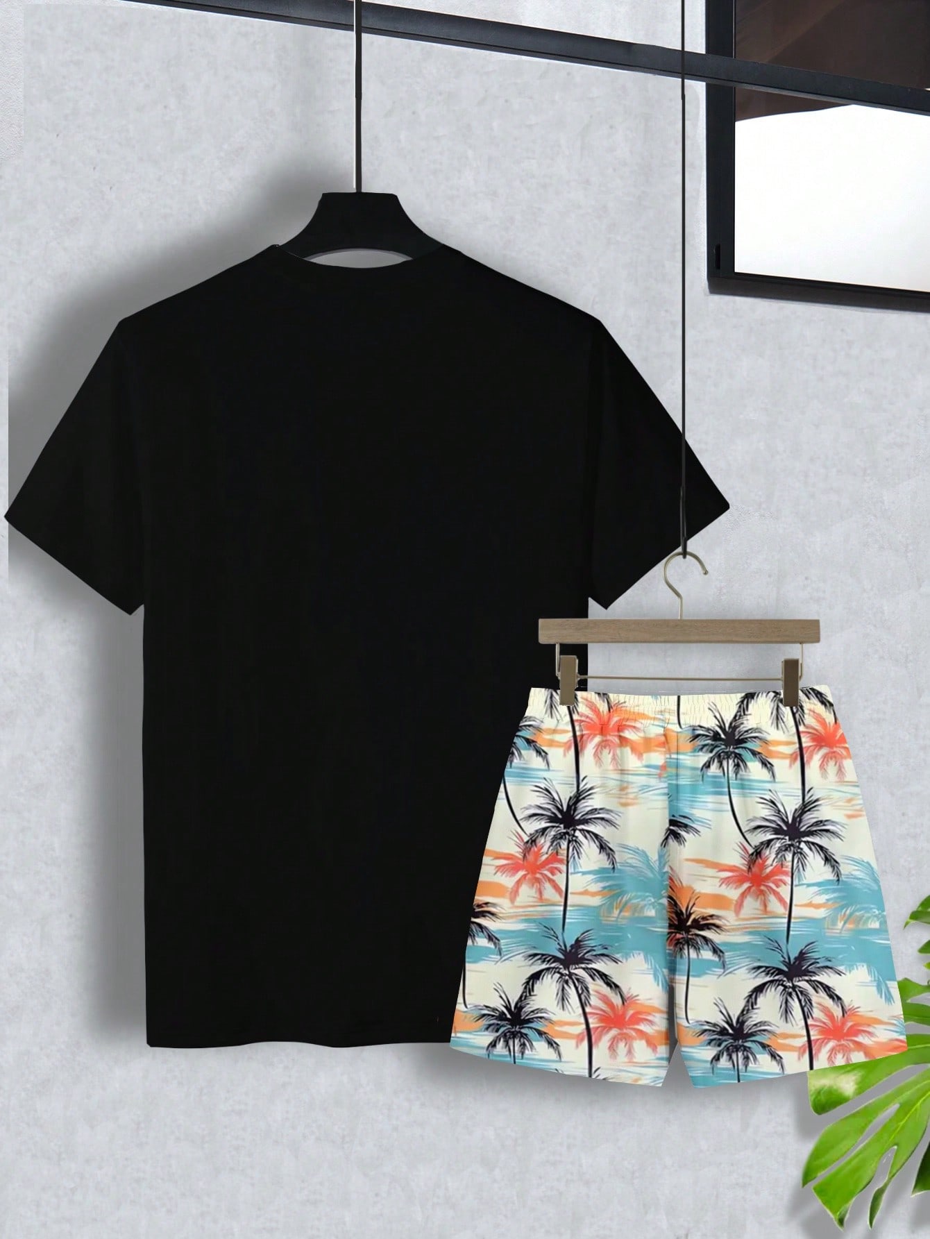 Men's Casual Patchwork Coconut Tree Print Round Neck Short Sleeve T-Shirt And Shorts Set, Summer Vacation Outfits For Men Beach Vacation Outfits