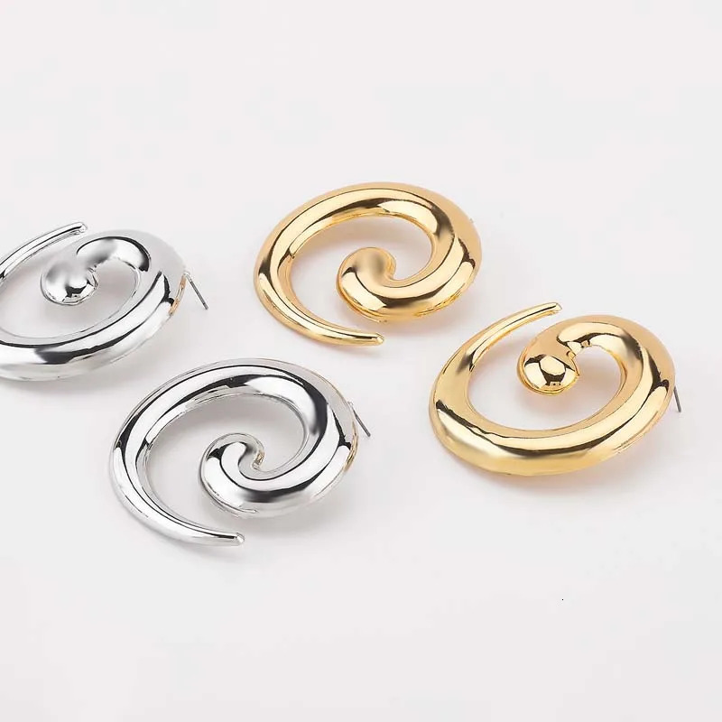 Vintage Metal Irregular Smooth Spiral Stud Earrings for Women Exaggerated Gold Color Geometric Hollow Large Earring Jewelry Gift 250715