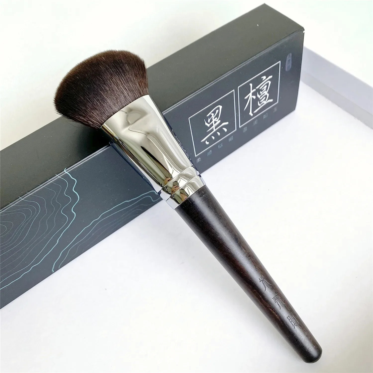 Ebony Sculpting Foundation Brush Synthetic Dense Angled Foundation Cream Sculpting Makeup Brush Cosmetics Beauty Tools 250716