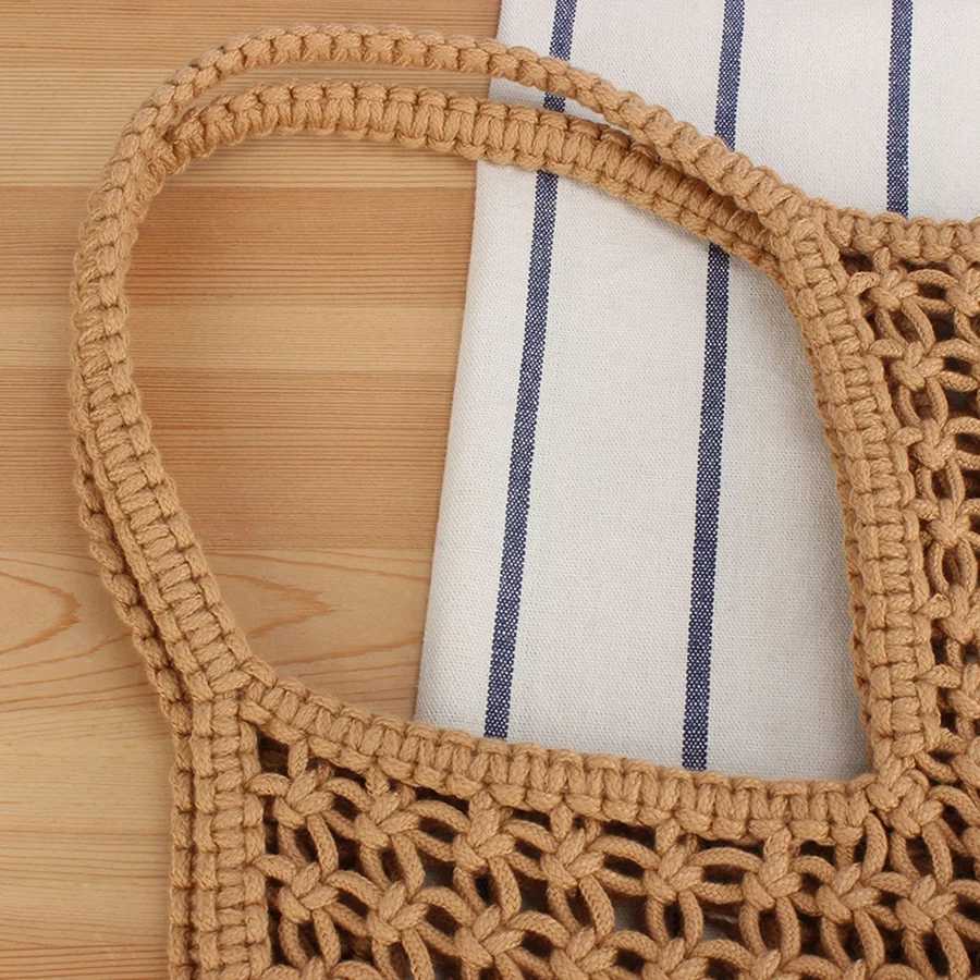 Summer Tassels Grid Woven Bag for Women Irregular Handbags Knitted Beach Shoulder Bag Large Tote Hollow Out Daily Shopper Bag Y250717