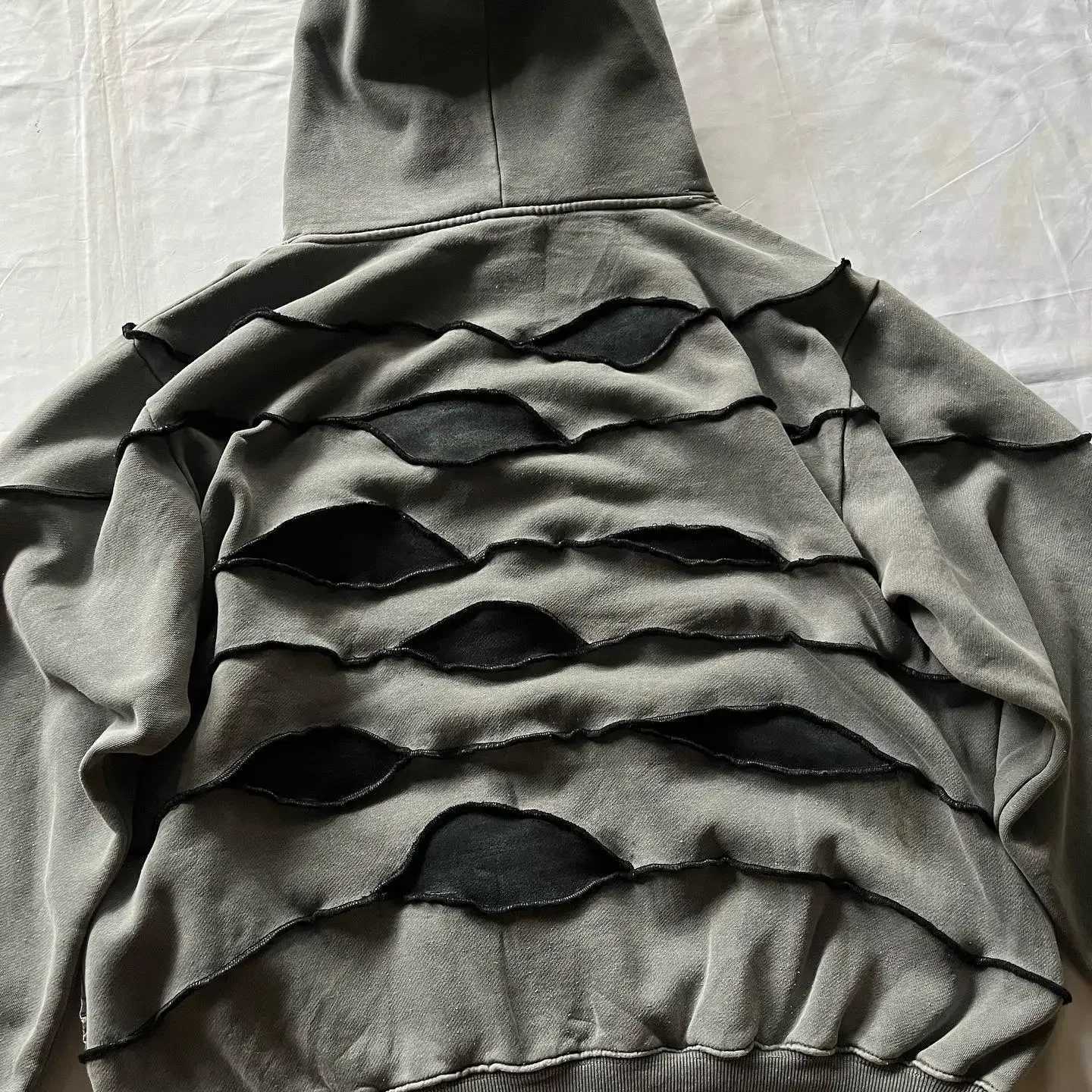 Y2K Eye Patchwork Sweatshirt Mens Womens Harajuku Gothic Graphic Embroidered Pullover Hoodie Retro Fashion Gray Hoodies ClothingXJ250714