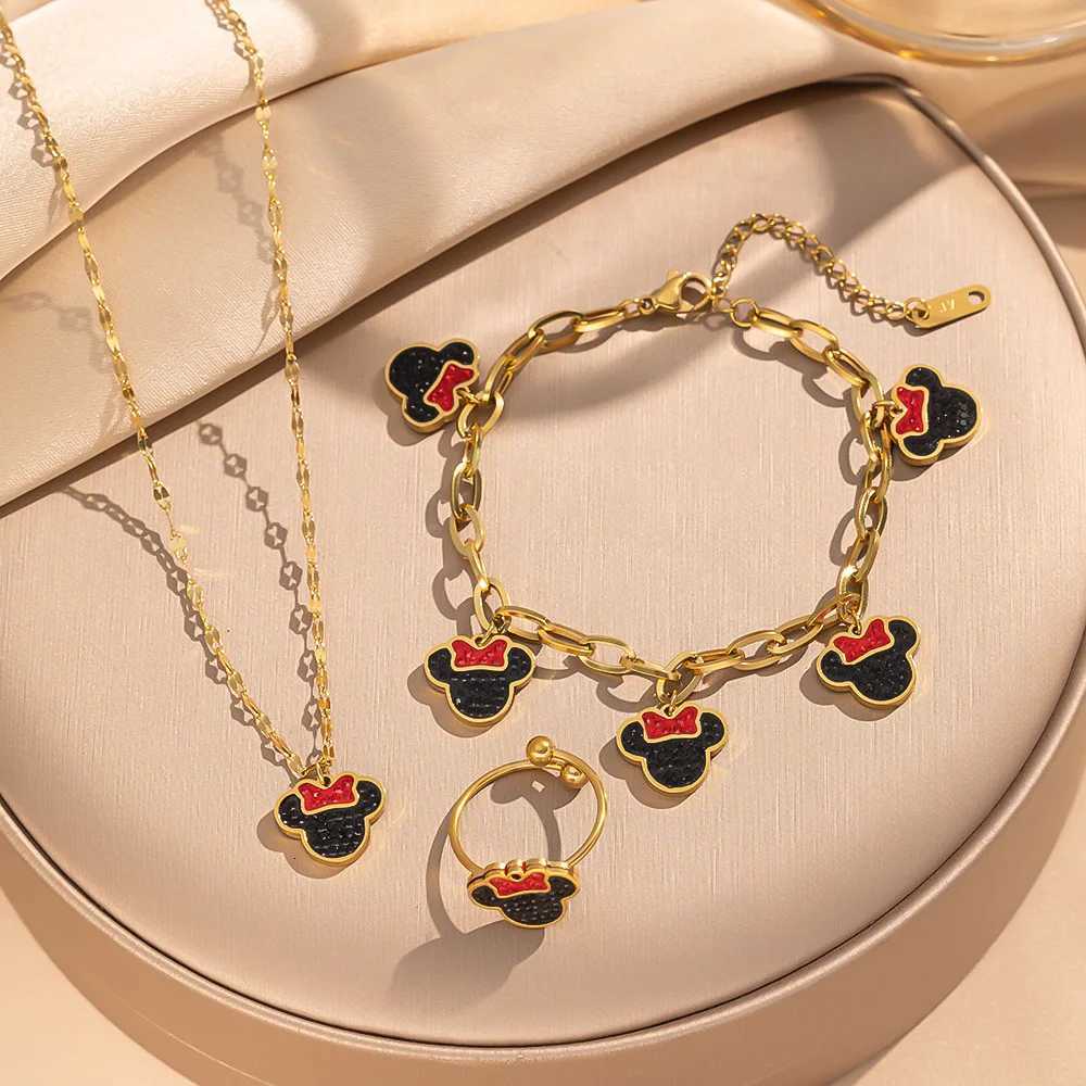 Creative Shiny Zircon Pendant Necklaces for Women Girls Stainless Steel Classic Jewelry Accessories Gift Set X250718