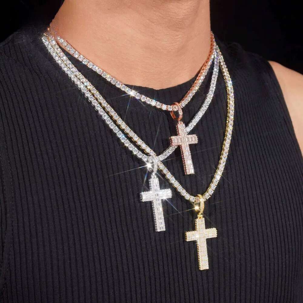 High-End Luxurious Baguette Sier Cross Men's Hip-Hop Moissanite Tennis Chain Pendant