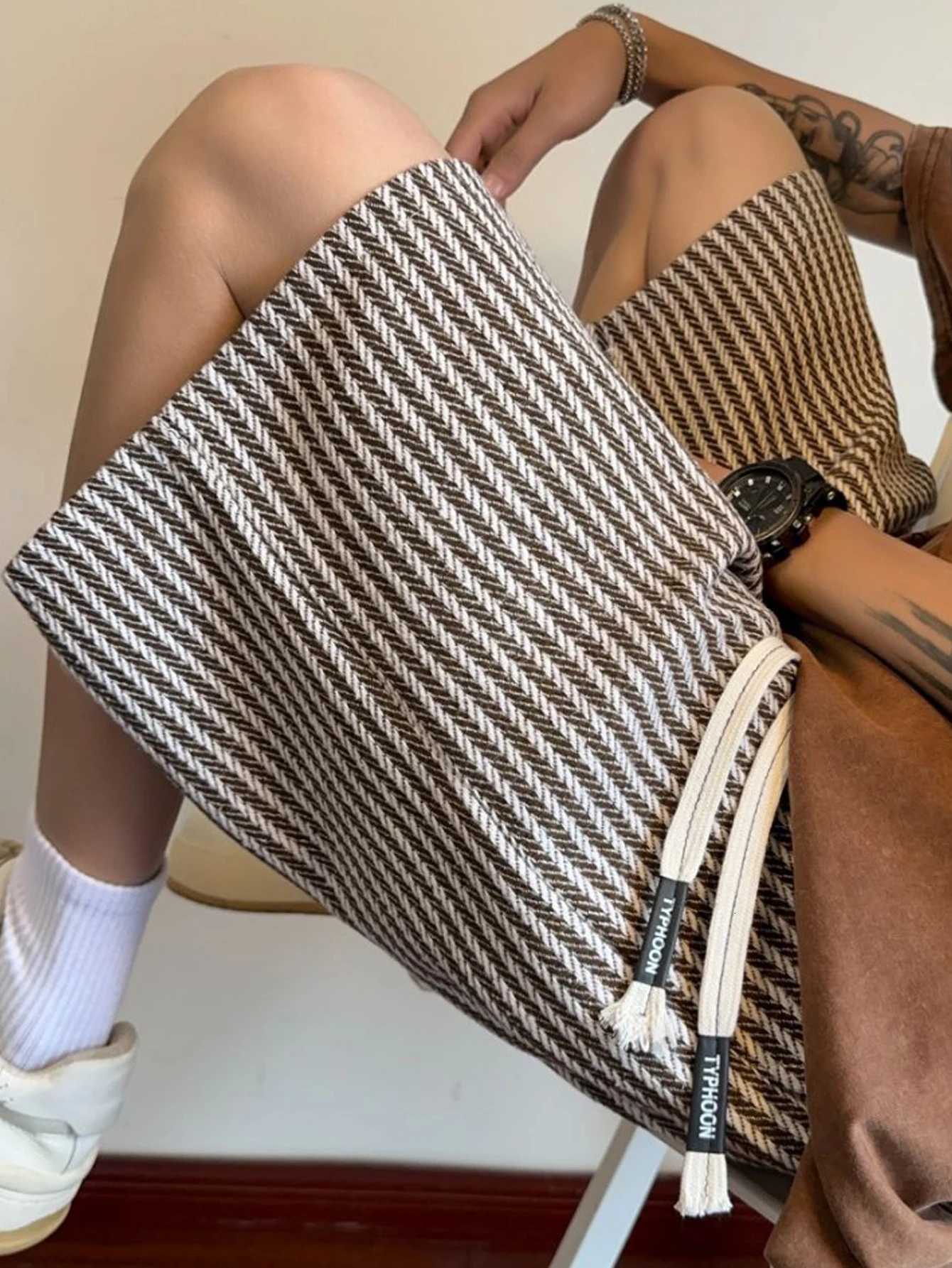 Mens Casual Shorts American Striped Printed Five Quarter Pants Elastic Waistband with Drawstring Suitable for Summer Daily Use W250718